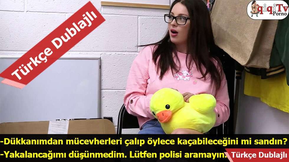 Babamdan ayrılan annemin götünü sikip amına boşaldım Altyazı